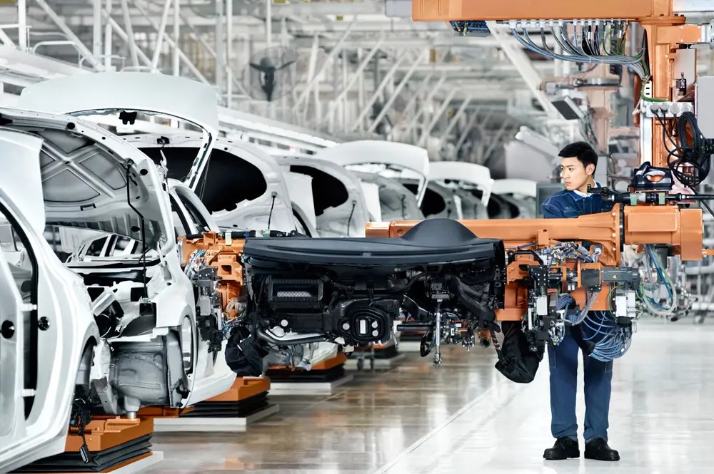 Với tổng vốn đầu tư 2 giai đoạn vào khoảng 31 tỉ nhân dân tệ, nhà máy Ninh Ba được xây dựng theo tiêu chuẩn toàn cầu của Volkswagen Đức.