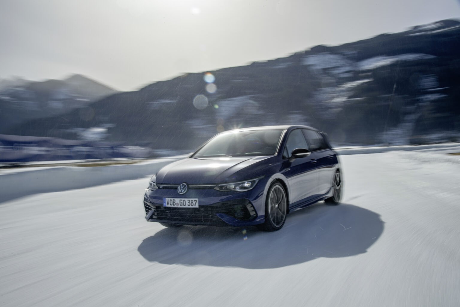 Volkswagen Golf R Performance–Biểu tượng hiệu năng đỉnh cao